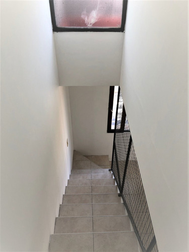 Imagen 20 de 30 de Venta Ph Triplex 3 Amb/terraza Y Coch/ Saavedra