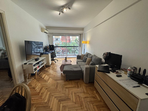 Bulnes 600 Esq. Av.corrientes, Departamento 2 Ambientes De 52m2 Con Balcón Al Frente En Almagro
