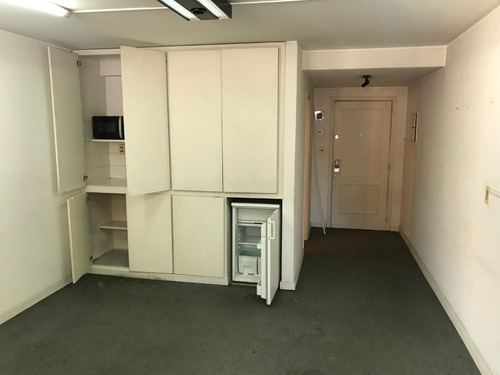 Venta Oficina Ciudad Vieja