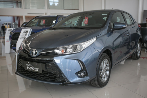 Imagen 4 de 5 de Toyota Yaris 5p Xls Cvt