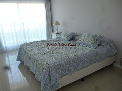 Imagen 8 de 30 de Venta Apartamento 3 Dormitorios En Playa Mansa , Punta Del Este
