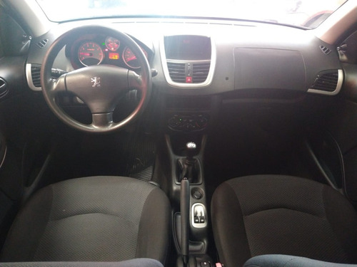 Imagem 5 de 8 de Peugeot 207 Active 2013/2014