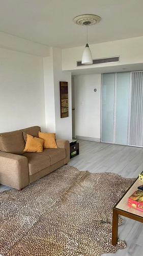 Imagen 8 de 12 de Se Alquila Apartamento En Colinas De Valle Arriba, 300m2