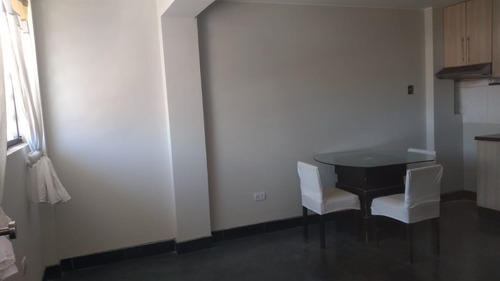 Imagen 4 de 12 de Alquiler De Minidepartamento En Villa El Salvador