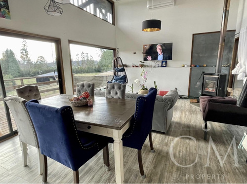 Esplendida Casa En Condominio Aurora
