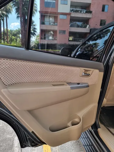 Toyota Fortuner 2.7l 4x2