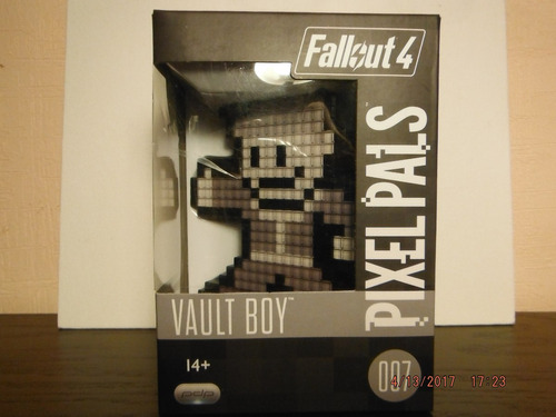 Pixel Pals Vault Boy Fallout 4 Lampara