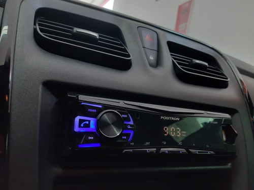 Imagem 10 de 12 de Renault Logan Life Flex 1.0 12v 4p Mec