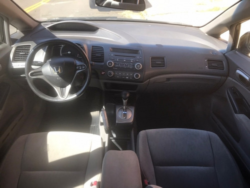 Imagem 5 de 12 de Honda Civic Lxs 1.8 Flex 16v Automatico