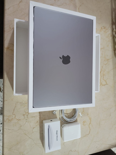 Macbookpro 16 A2485,m1 Pro, 16gb Ram, 1tb + Magic Mouse Plateado (Usado)