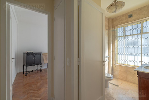 3 Ambientes - Impecable- Recoleta - Toilette - Super Luminoso