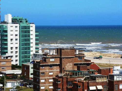 Imagen 11 de 30 de Apartamento En Mansa, 2 Dormitorios