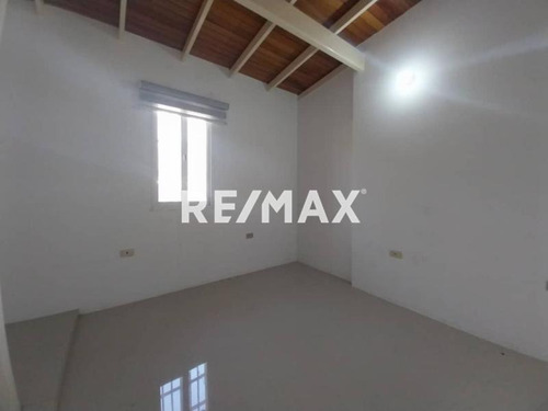 Venta Townhouse Barrio Sucre Conjunto Residencial Casa De Campo Ii