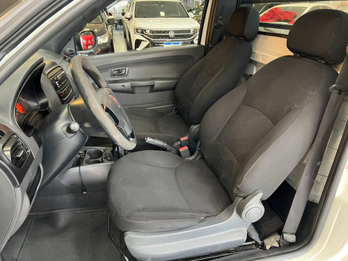 Fiat Strada 1.4 MPI HARD WORKING CE 8V FLEX 2P MANUAL