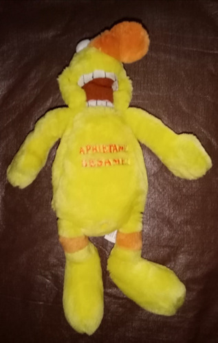 Burundis Amarillo De Peluche