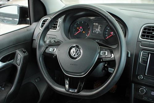 Imagen 9 de 13 de Volkswagen Vento Comfortline Plus L4 1.6l Abs Ba Ac Tm 2020