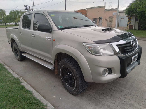 Toyota Hilux 3.0 Cd Sr C/ab 171cv 4x4 2014