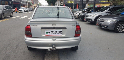 Chevrolet Corsa Classic 1.0 Spirit 4p Gasolina 2005
