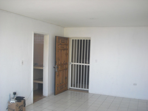 Imagen 4 de 14 de Apartamento En Villa Central Puerto Ordaz