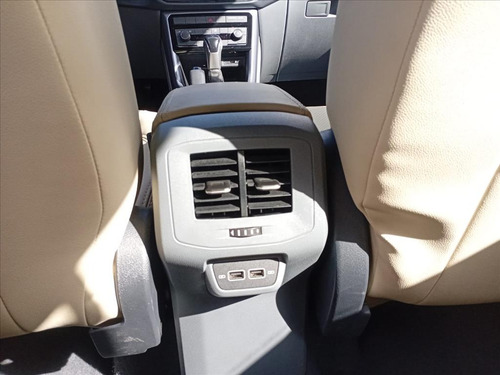 Volkswagen T-Cross 1.0 200 TSI TOTAL FLEX COMFORTLINE AUTOMÁTICO