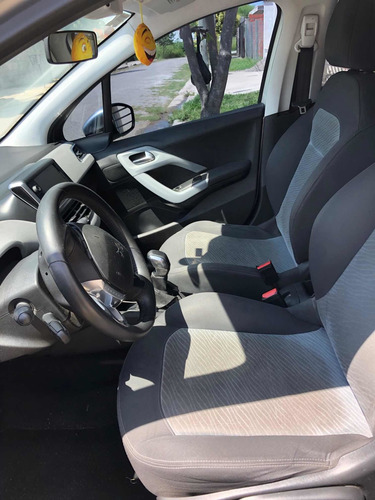 Peugeot 208 1.5 Allure Touchscreen 2013