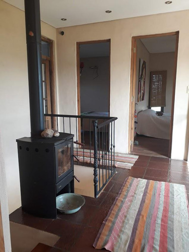 Hermosa Casa 5 Amb Con Piscina Sobre Lote De 980 M2 Barrio 2 Plantas Santa Rita