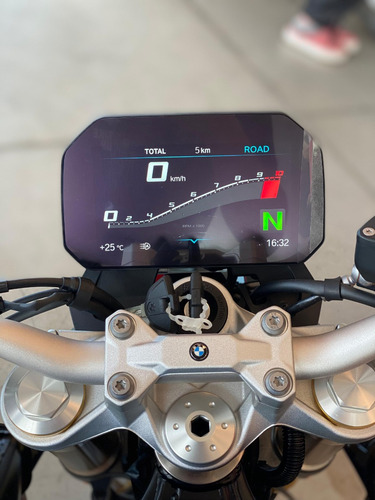 Bmw F900r - 100% Financiada - Tomamos Tu Usada