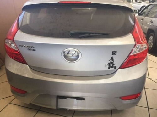 Imagen 6 de 6 de Hyundai Accent Gl Gl