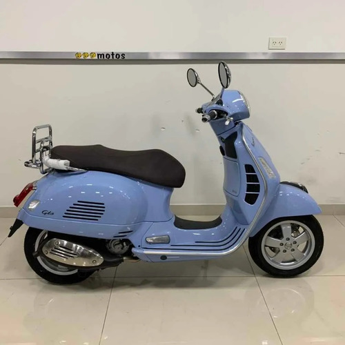 Vespa Gts 300 Abs Scooter Retro Vintage Automatico Italiana