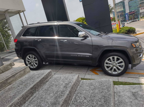 Imagen 7 de 15 de Jeep Grand Cherokee Grand Cherokee