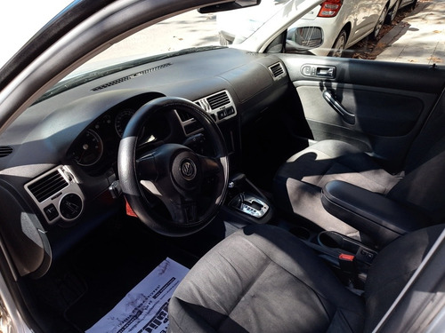 Volkswagen Bora 2.0 Trendline 115cv Tiptronic 2011