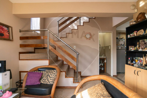 Duplex En Venta En City Bell