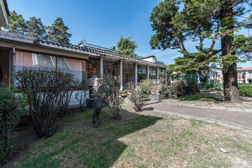 Casa En Venta En Colón Echegaray