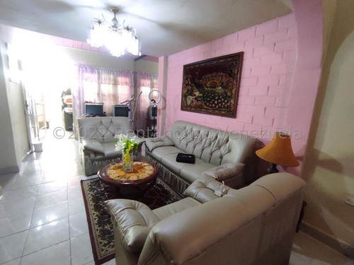 Imagen 12 de 16 de Casa En Venta En Los Tulipanes Palo Negro Aragua 22-25177 Irrr