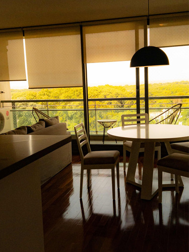 Edificio Juana Manso Al 1100 2 Ambientes Vista Al Rio Cochera Amenities Con O Sin Muebles .living Con Salida A Bcon, Coc Abierta Al Liv, Dor Suite Vesti, Toilette, Aa Caldera Individual Impecable
