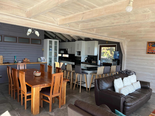 Casa 7 Dormitorios Y 3 Baños