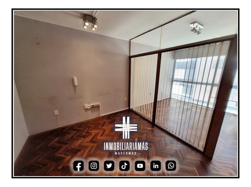 En Venta Oficina Ciudad Vieja Montevideo Imas.uy - S * (ref: Ims-27148)