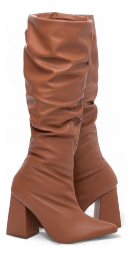 Bota Feminina Franzida Com Design Atemporal