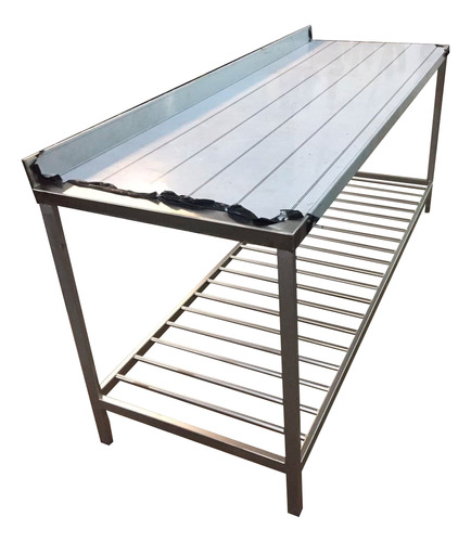 Mesa De Acero Inoxidable De  1.30 M  Con Ruedas 