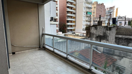 Monoambiente En Venta Con Balcón. Apto Profesional Con Ameni