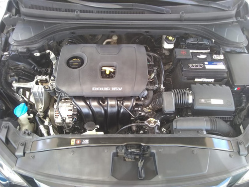 Imagen 7 de 7 de Hyundai Elantra 2018 2.0 Gls Mt