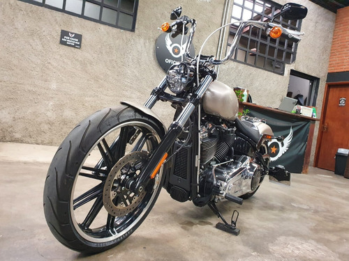 Imagem 7 de 11 de Harley Davidson Breakout 114 2018