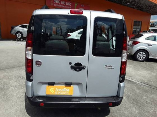 Imagem 2 de 9 de Fiat Doblò 1.8 Mpi Essence 7l 16v Flex 4p Manual