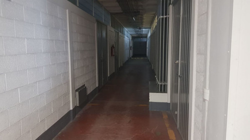 Bodega En Condominio 195m2 Para Distribucion,almacenamiento U Operaciones