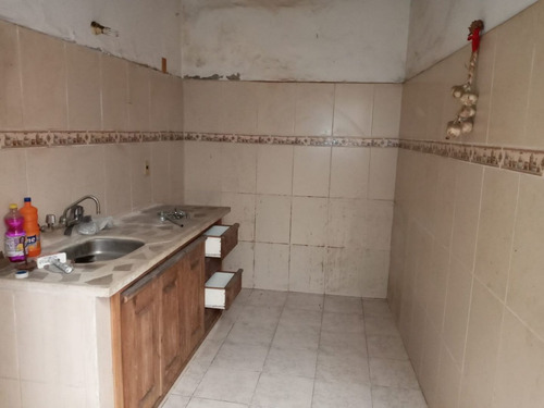 Imagen 8 de 15 de Venta Casa La Comercial (ref: Rgo-350)