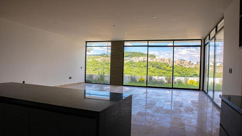 Casa En Venta En Real De Juriquilla, Querétaro