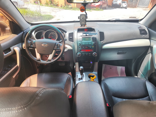 Kia Sorento 2.4 Ex 5l 4x2 Aut. 5p