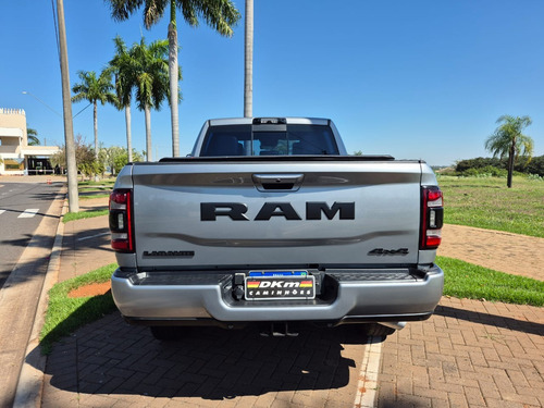 RAM Ram 3500 6.7 Laramie Night Edition Cab. Dupla 4x4 Aut. 4p