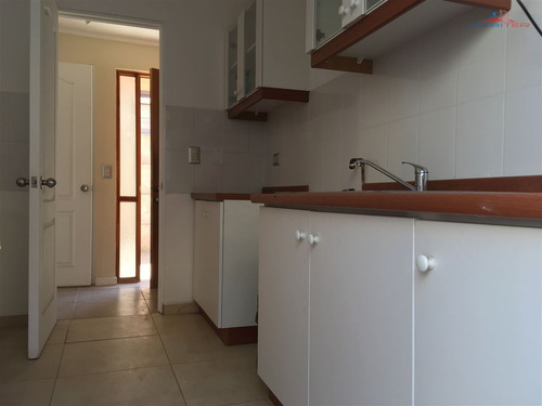 Casa En Arriendo Parque Zapallar, Curicó