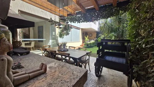 Exclusiva Residencia En Venta En Jardines Del Pedregal